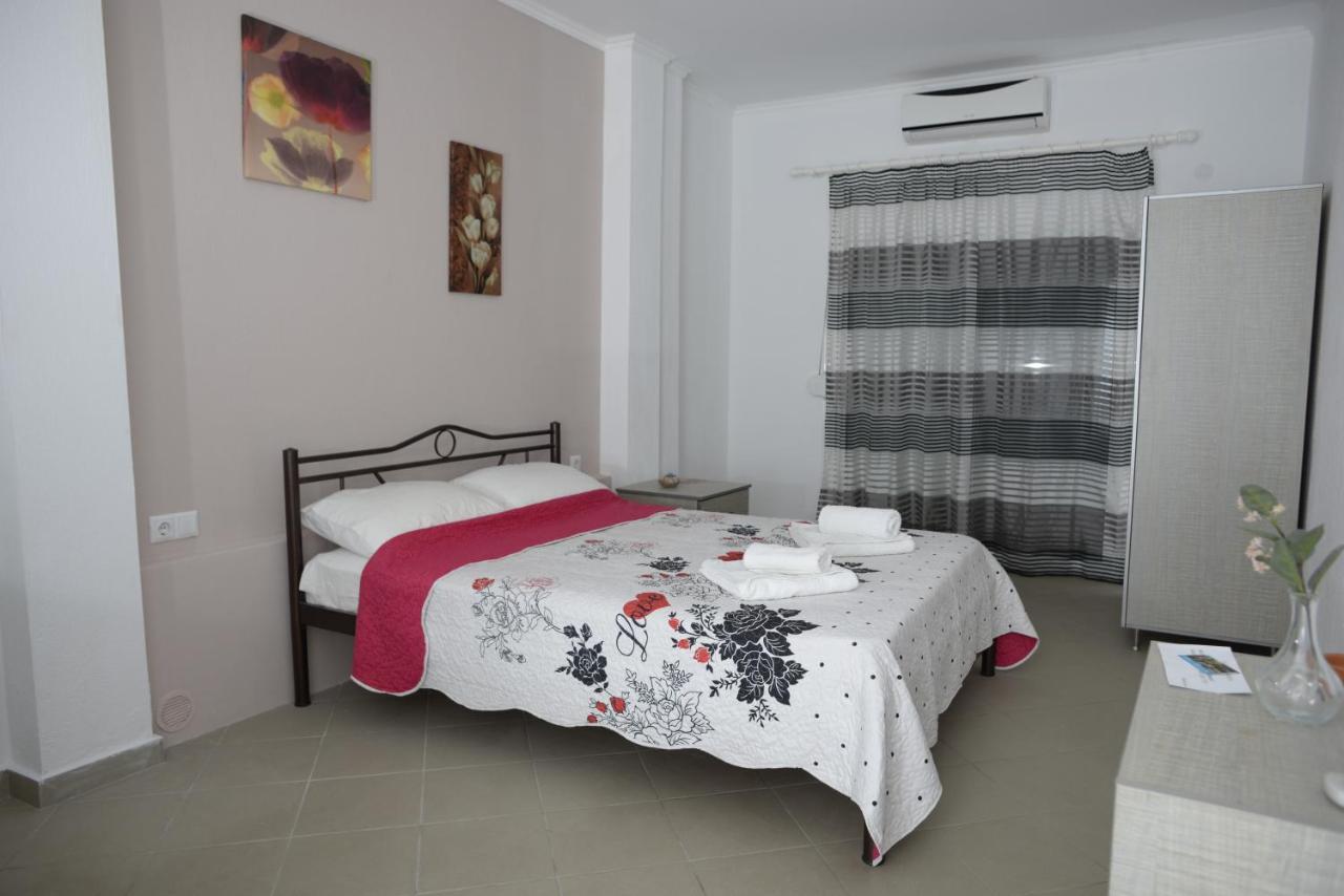 Villa Alexandra Vrasná Zewnętrze zdjęcie